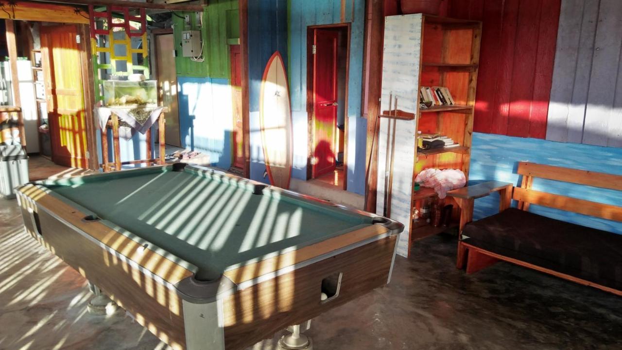 Salty Dog Hostel Telukdalem Exterior foto