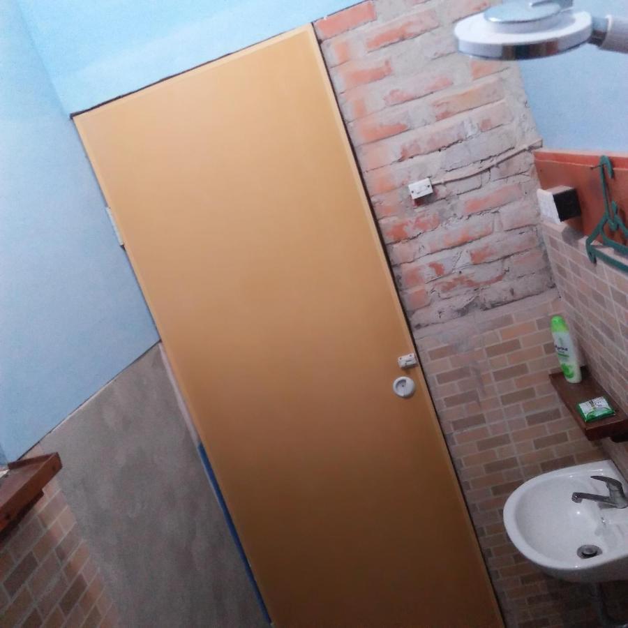 Salty Dog Hostel Telukdalem Exterior foto